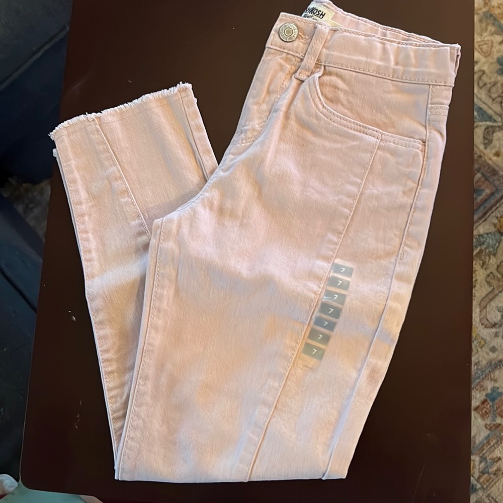 OshKosh B’Gosh size 7, plush pink pant never worn Fringe bottom